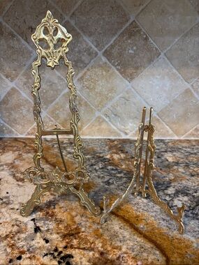 Vintage Ornate Gold Metal/Brass Display Easel Stands